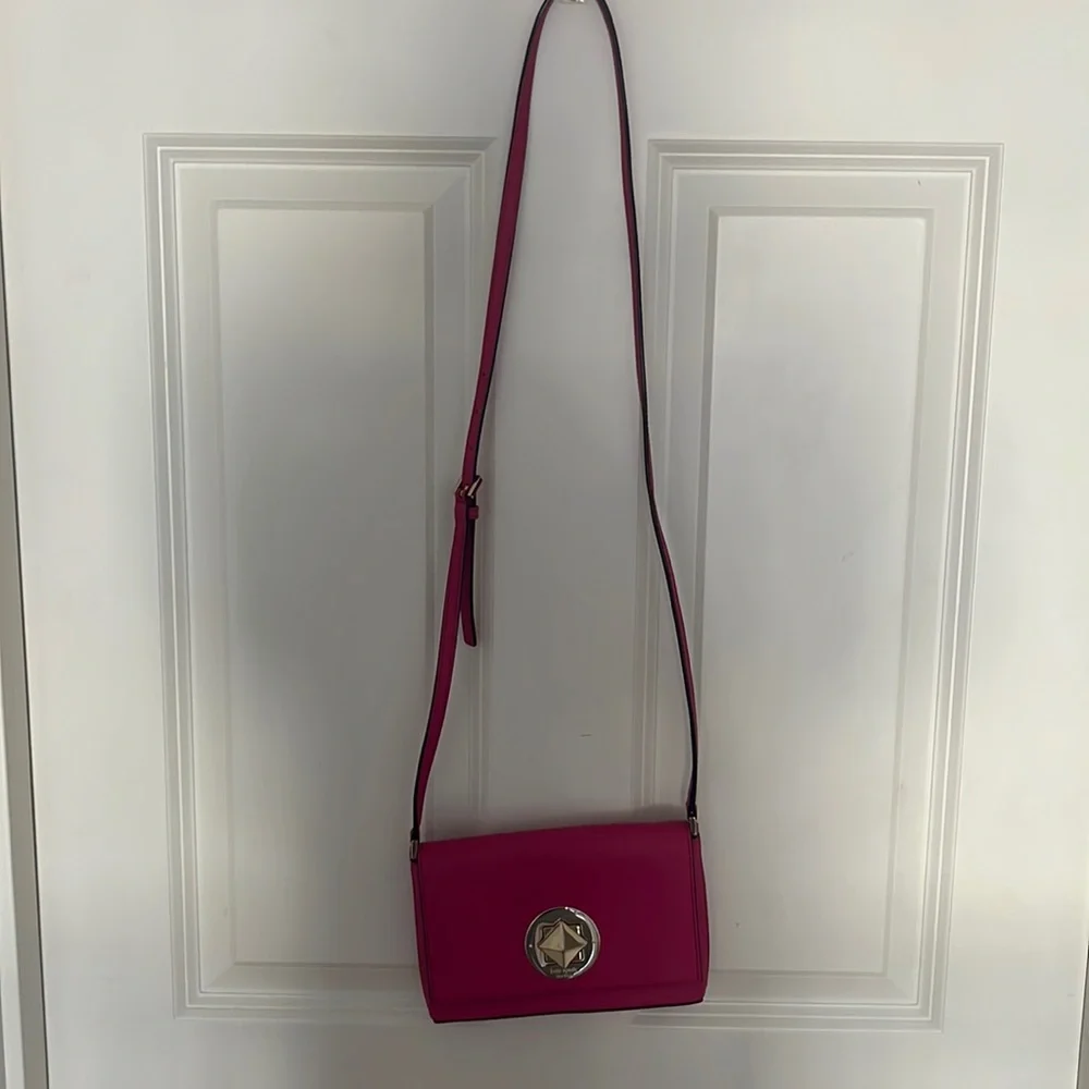 Purse - Picture 1 of 2
